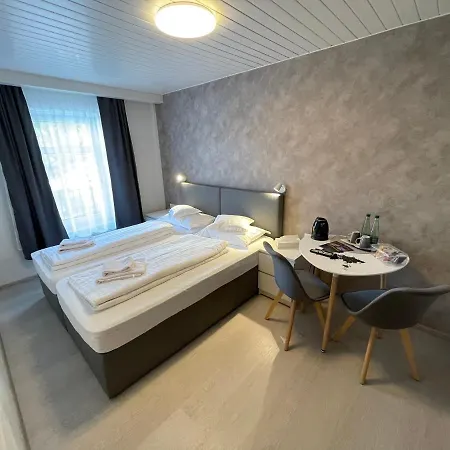 Nadia Гостевой дом Adorf